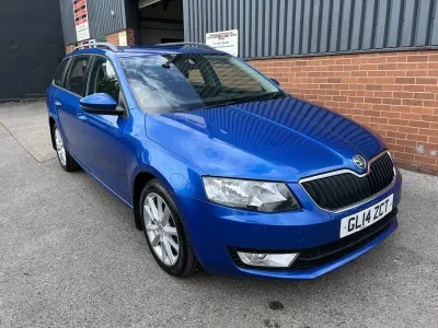 Used Skoda Octavia SE 105 HP (77 kW) 2014 Blue Estate