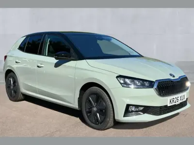 Ny Skoda Fabia Design Edition 116 HK (85 kW) 2026 Grön Halvkombi