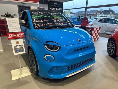 used Abarth 500e 42KWH SCORPIONISSIMA AUTO 3DR ELECTRIC FROM 2024 FROM SLOUGH (SL1 6BB) | SPOTICAR