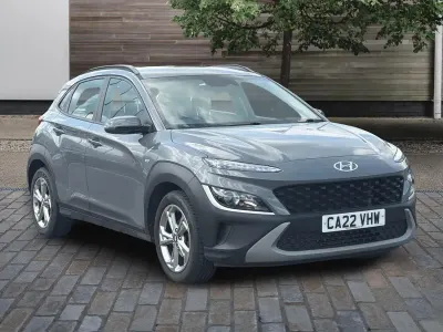Gebraucht Hyundai Kona SE 120 PS (88 kW) 2022 Grau SUV
