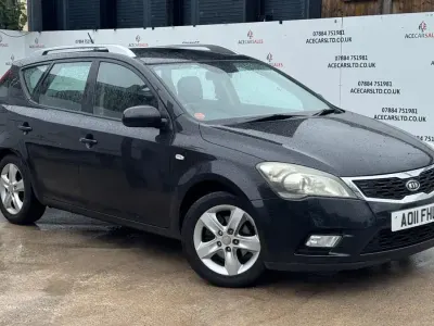 Used Kia Ceed 2011 Black Hatchback