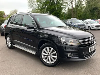 Begagnad VW Tiguan Match 150 HK (110 kW) 2015 Svart SUV