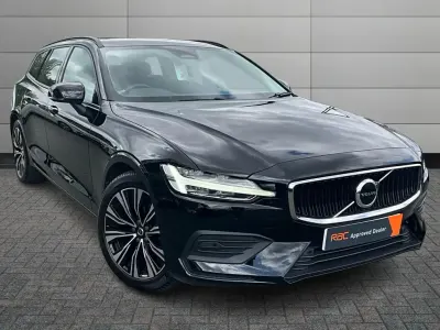 Used Volvo V60 Core 161 HP (118 kW) 2023 Black Estate