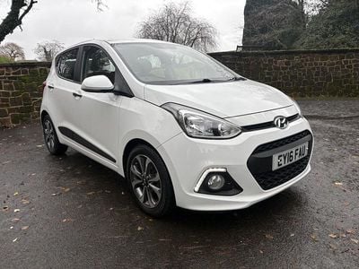 White Used 2016 Hyundai i10 Premium SE Hatchback | £7,995 (Good price)