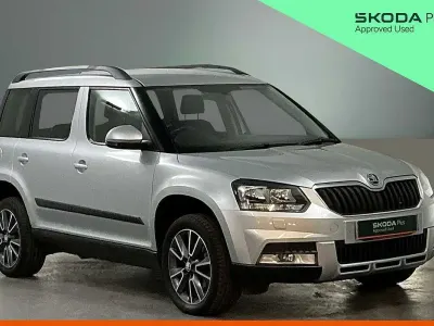 Used Skoda Yeti SE Drive 110 HP (80 kW) 2017 Silver SUV