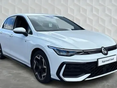 Used VW Golf VIII R-line 150 HP (110 kW) 2024 White Hatchback