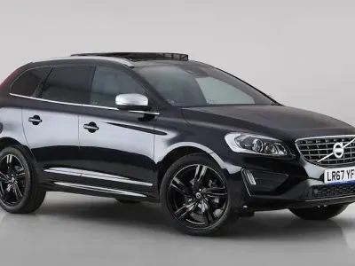 Used Volvo XC60 R-Design 190 HP (139 kW) 2017 SUV