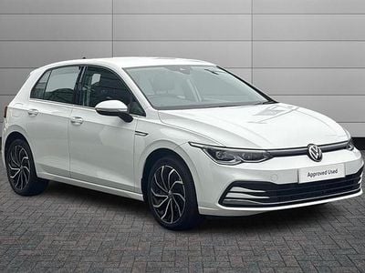 Used VW Golf VIII Style 130 HP (95 kW) 2021 White Hatchback
