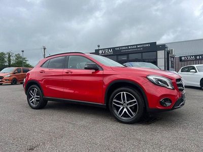 Used Mercedes GLA180 Urban 122 HP (89 kW) 2019 Red SUV