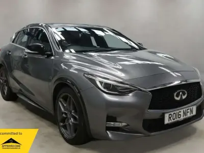 Used Infiniti Q30 Sport Tech 170 HP (125 kW) 2016 Grey Hatchback