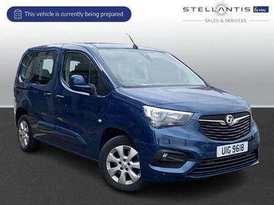 used Vauxhall Combo LIFE 1.2 TURBO ENERGY EURO 6 (S/S) 5DR (7 SEAT) PETROL FROM 2020 FROM CRAWLEY (RH10 9NS) | SPOTICAR