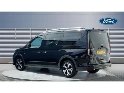 Used Ford Tourneo Connect Active 122 HP (89 kW) 2023 Black MPV