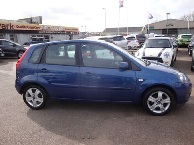 used Ford Fiesta 1.4 Zetec 5dr Auto [Climate]