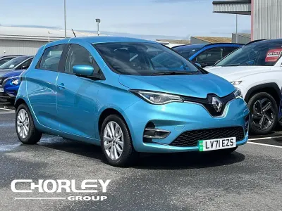 Used Renault Zoe Iconic 98 kW (134 HP) 2021 Blue Hatchback
