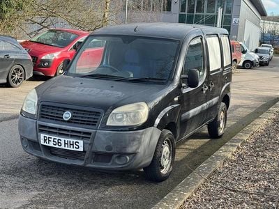 Used Fiat Doblò 85 HP (62 kW) 2006 White MPV