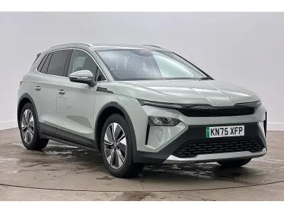Begagnad Skoda Elroq 110 kW (150 HK) 2025 Grön SUV