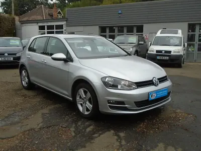 Used VW Golf VII Match 110 HP (80 kW) 2015 Silver Hatchback
