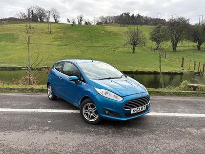 Used Ford Fiesta Zetec 2013 Blue Hatchback