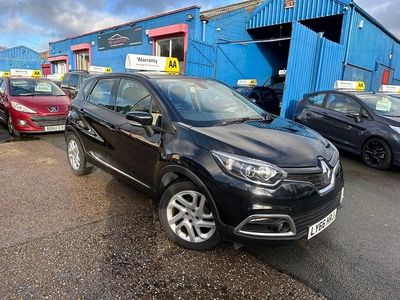 Used Renault Captur Dynamique 90 HP (66 kW) 2016 Black SUV