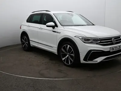Używany VW Tiguan R-line 150 KM (110 kW) 2023 Biały SUV
