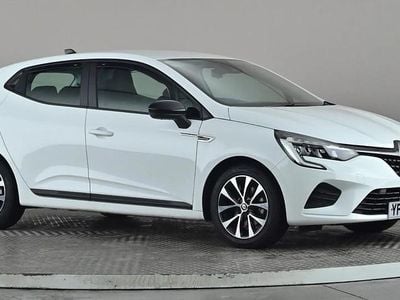 White Used 2023 Renault Clio V Evolution Hatchback | £13,498 (Good price)