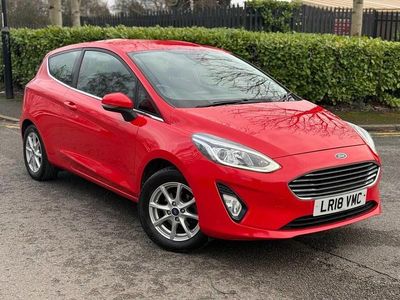 Used Ford Fiesta Zetec 85 HP (62 kW) 2018 Red Hatchback