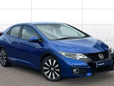 Begagnad Honda Civic SE Plus 142 HK (104 kW) 2016 Blå Halvkombi