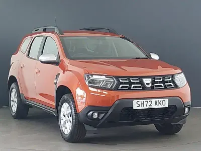 Used Dacia Duster Comfort 90 HP (66 kW) 2022 Orange SUV