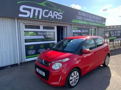 Used Citroën C1 Feel 68 HP (50 kW) 2015 Red Hatchback