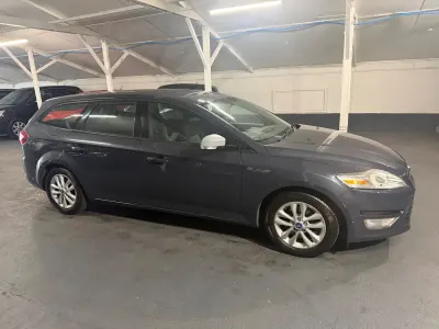 Used Ford Mondeo Zetec 115 HP (84 kW) 2011 Grey Estate