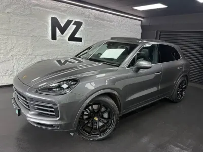 Used Porsche Cayenne 440 HP (323 kW) 2019 Grey SUV