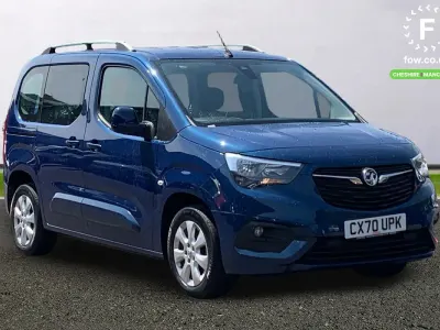 Used Vauxhall Combo 131 HP (96 kW) 2020 Blue MPV