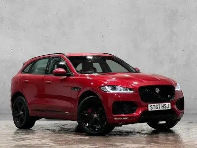 Usado Jaguar F-Pace Supercharged 2017 Vermelho SUV