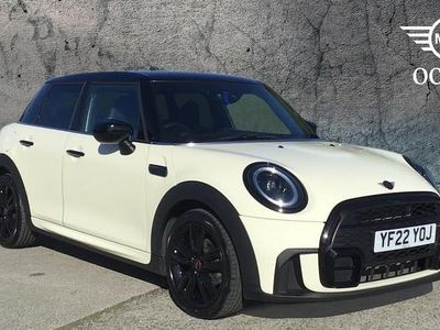 Used Mini Cooper Hatch 134 HP (98 kW) 2022 White Hatchback