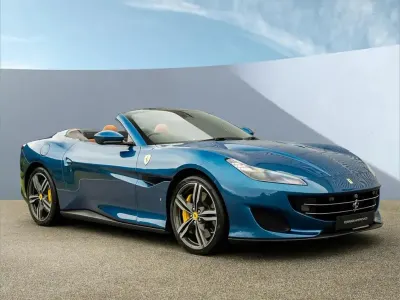 Used Ferrari Portofino 591 HP (434 kW) 2018 Blue Cabriolet