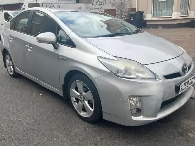 Used Toyota Prius 136 HP (100 kW) 2009 Silver Hatchback