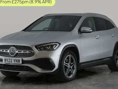 Usado Mercedes GLA250 Premium 218 HP (160 kW) 2022 Prateado SUV