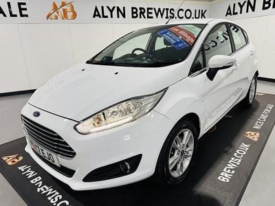 White Used 2017 Ford Fiesta Zetec Hatchback | £5,999 (Good price)