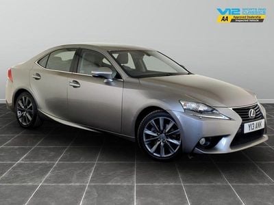 Lexus IS300h