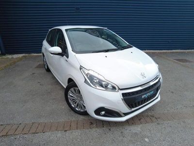 used Peugeot 208 1.2 PURETECH SIGNATURE EURO 6 (S/S) 5DR PETROL FROM 2018 FROM BARROW IN FURNESS (LA14 2UG) | SPOTICAR