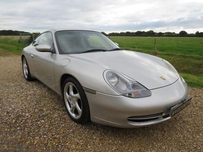 Porsche 911 Carrera 4