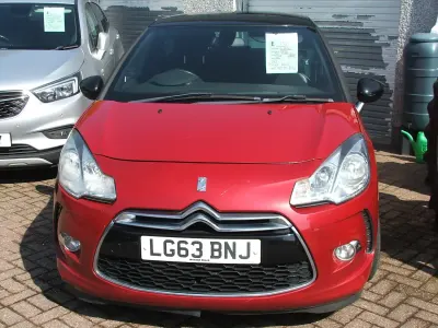 Used Citroën DS3 110 HP (80 kW) 2013 Red Hatchback