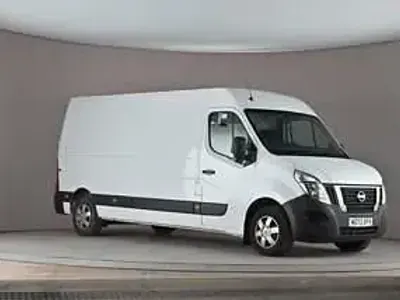Used Nissan Interstar Acenta 135 HP (99 kW) 2023 White Van