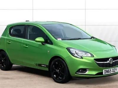 Used Vauxhall Corsa SRi 70 HP (51 kW) 2015 Green Hatchback