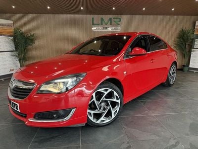 Second-hand Vauxhall Insignia SRi 136 CP (100 kW) 2016 Roșu Hatchback