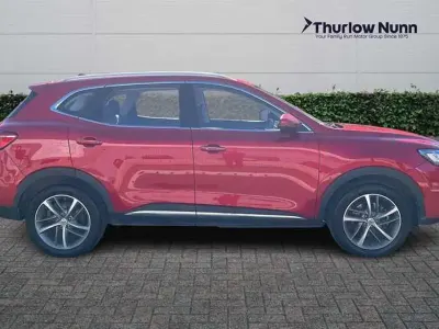 Used MG HS Exclusive 162 HP (119 kW) 2022 Red SUV