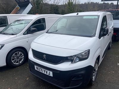 White Used 2021 Peugeot Partner Premium MPV | £5,995 (A bit pricey)
