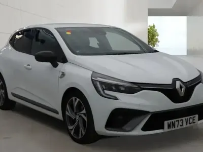 Used Renault Clio RS Line 90 HP (66 kW) 2023 White Hatchback