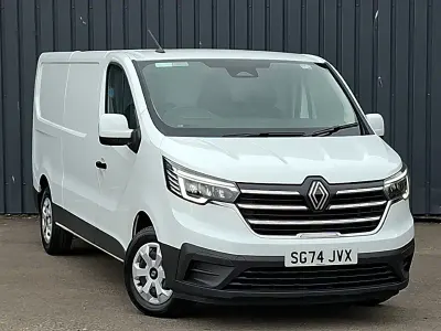 Used Renault Trafic 2024 White MPV