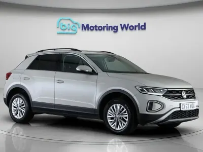 Begagnad VW T-Roc S 150 HK (110 kW) 2023 Grå SUV